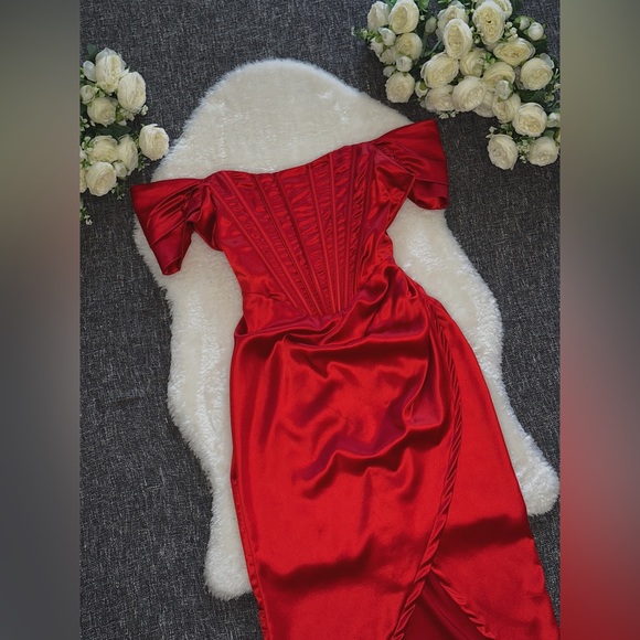 Beautiful red satin fishbone evening cocktail party corset dress L - Picture 5 of 9